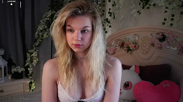 EdlinAlliston online show from 11/03/25, 02:18