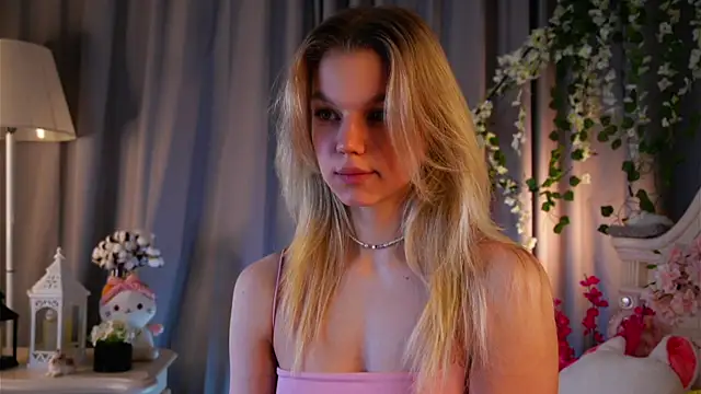 EdlinAlliston online show from 12/15/25, 02:32