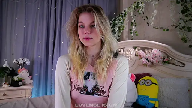 EdlinAlliston online show from 02/17/26, 03:51