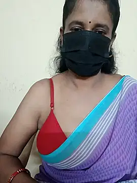 Snapshot of akshara_22 chatting on 01/01/25, 09:39 akshara 22 online show from 01/01/25, 09:39