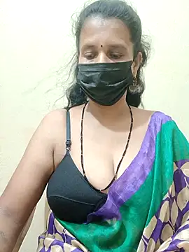 Snapshot of akshara_22 chatting on 03/21/25, 03:35 akshara 22 online show from 03/21/25, 03:35