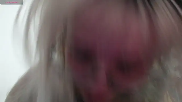 Snapshot of Cloe_five chatting on 04/27/26, 09:57 Cloe five online show from 04/27/26, 09:57