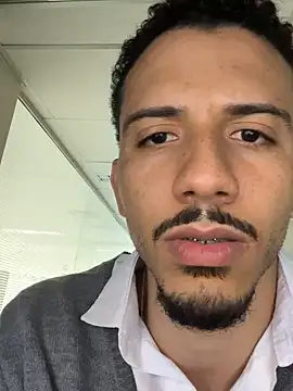 Snapshot of pteno1 chatting on 12/04/24, 06:39 pteno1 online show from 12/04/24, 06:39