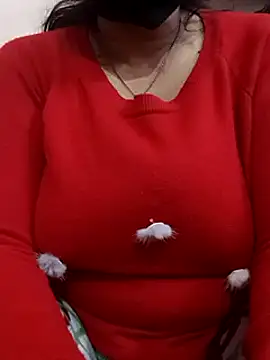 Snapshot of Anamika_Kapoor chatting on 01/05/25, 12:09 Anamika Kapoor online show from 01/05/25, 12:09