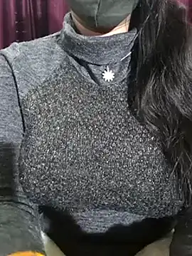 Snapshot of Anamika_Kapoor chatting on 02/02/25, 11:19 Anamika Kapoor online show from 02/02/25, 11:19