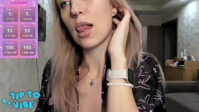 Snapshot of lady_Nati chatting on 12/03/24, 02:05 lady Nati online show from 12/03/24, 02:05