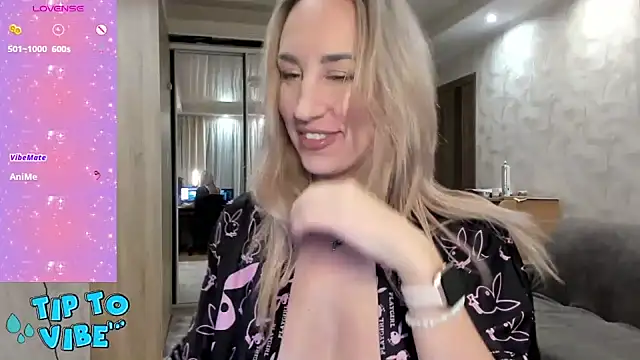 Snapshot of lady_Nati chatting on 01/16/25, 02:51 lady Nati online show from 01/16/25, 02:51