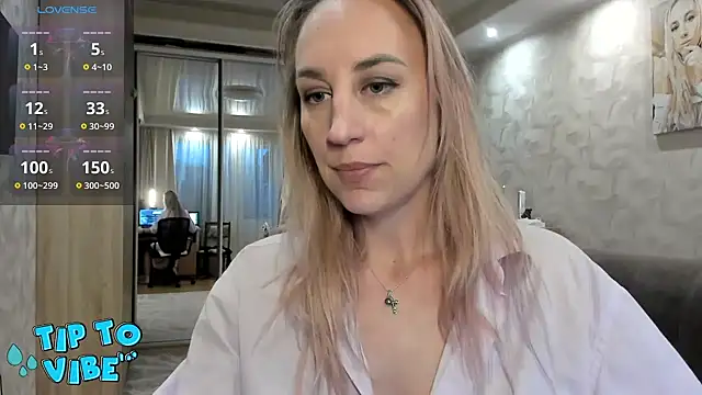 Snapshot of lady_Nati chatting on 03/01/25, 03:27 lady Nati online show from 03/01/25, 03:27