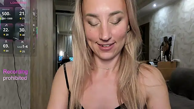 Snapshot of lady_Nati chatting on 12/01/25, 02:33 lady Nati online show from 12/01/25, 02:33