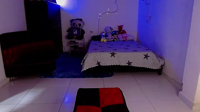 Snapshot of Chelsea__2 chatting on 04/07/26, 05:35 Chelsea 2 online show from 04/07/26, 05:35