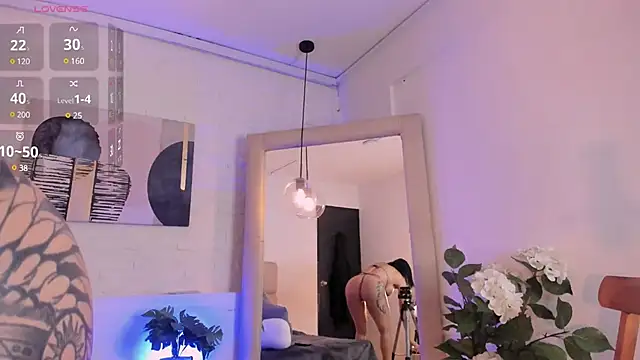 Snapshot of Skyler_ferrer chatting on 01/09/25, 02:40 Skyler ferrer online show from 01/09/25, 02:40