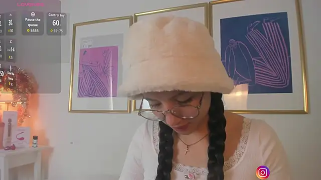 Snapshot of Eva_depp chatting on 11/05/25, 11:54 Eva depp online show from 11/05/25, 11:54