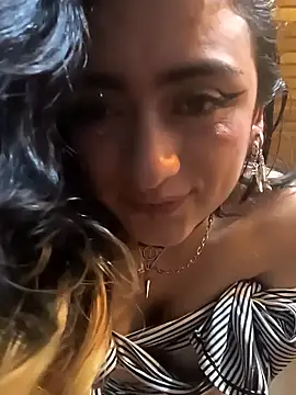 Lila Desiree online show from 12/03/24, 04:58