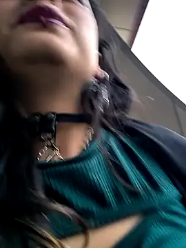 Lila Desiree online show from 12/28/24, 10:23