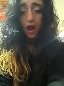 Lila Desiree online show from 02/11/25, 12:59