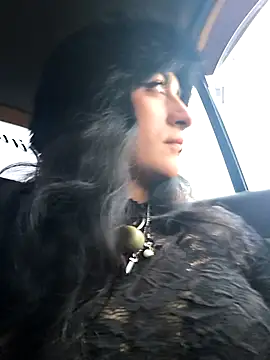 Snapshot of Lila_Desiree chatting on 11/10/25, 10:31 Lila Desiree online show from 11/10/25, 10:31