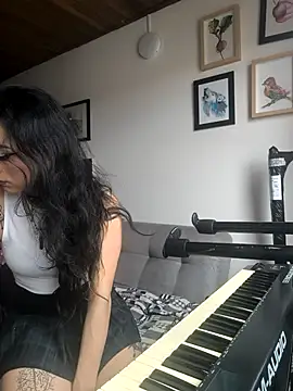 Snapshot of Lila_Desiree chatting on 11/23/25, 04:29 Lila Desiree online show from 11/23/25, 04:29