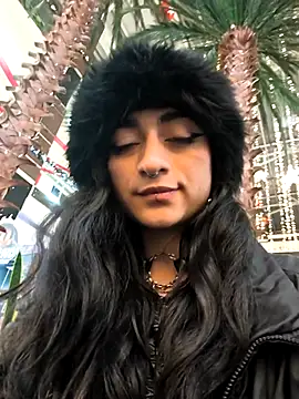 Snapshot of Lila_Desiree chatting on 11/25/25, 01:16 Lila Desiree online show from 11/25/25, 01:16