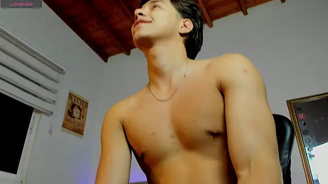 facebaby1 online show from 10/18/25, 04:15