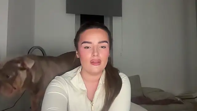 Snapshot of maisiesmithx chatting on 03/12/26, 08:48 maisiesmithx online show from 03/12/26, 08:48