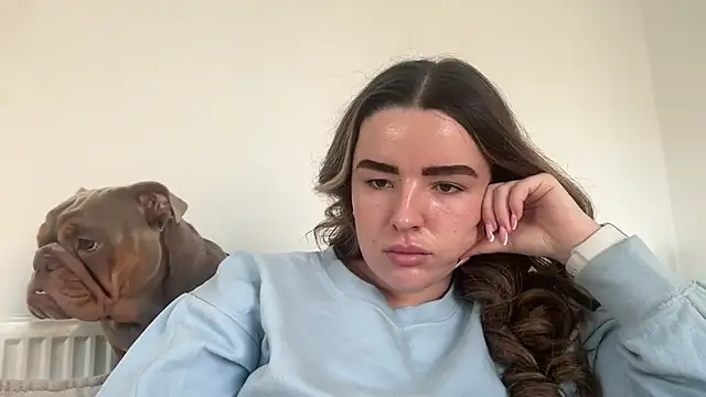 Snapshot of maisiesmithx chatting on 03/23/26, 12:31 maisiesmithx online show from 03/23/26, 12:31