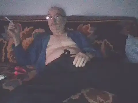 Snapshot of loverboyxxx69 chatting on 01/21/25, 02:11 loverboyxxx69 online show from 01/21/25, 02:11