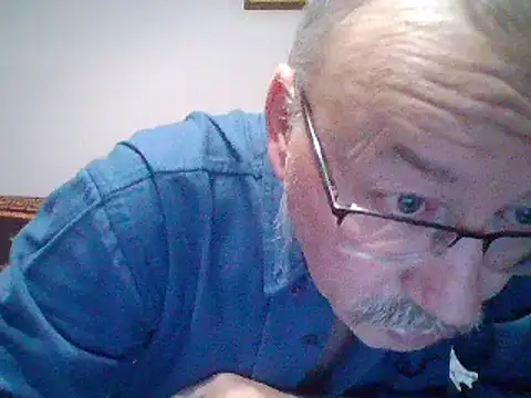 Snapshot of loverboyxxx69 chatting on 02/15/25, 03:42 loverboyxxx69 online show from 02/15/25, 03:42