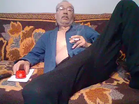 Snapshot of loverboyxxx69 chatting on 02/17/25, 02:42 loverboyxxx69 online show from 02/17/25, 02:42