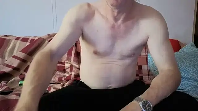 loverboyxxx69 online show from 10/31/25, 11:44