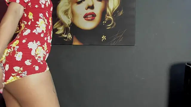 YayaHilton online show from 09/23/25, 04:15