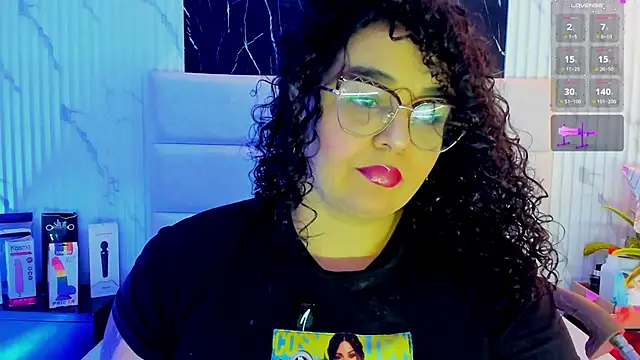 Reginavegaa online show from 10/15/25, 12:16