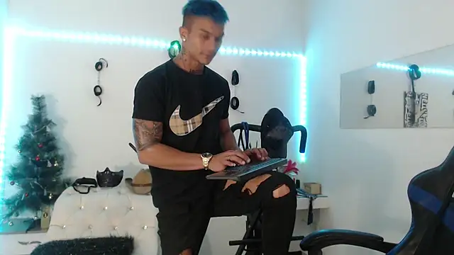 Leonard Price online show from 02/07/25, 02:37