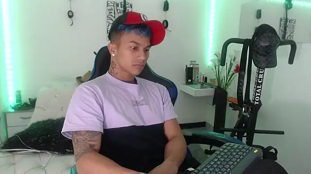 Leonard Price online show from 02/24/25, 03:02