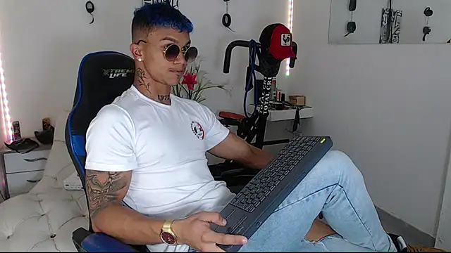 Leonard Price online show from 03/11/25, 12:54