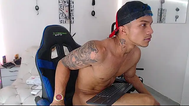 Leonard Price online show from 03/19/25, 05:41