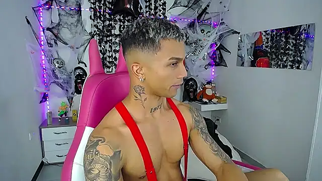 Leonard Price online show from 10/13/25, 02:11