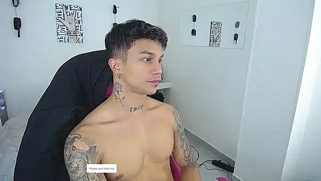 Snapshot of Leonard_Price chatting on 04/11/26, 05:01 Leonard Price online show from 04/11/26, 05:01