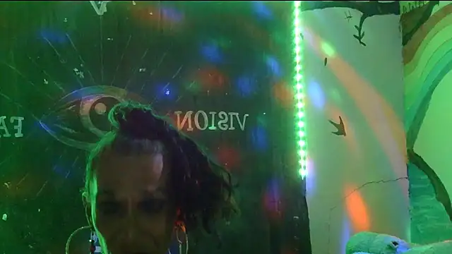 Lobaveterana sex online show from 02/02/25, 05:32