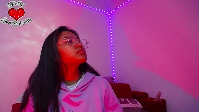 ricura mily online show from 03/06/25, 10:52