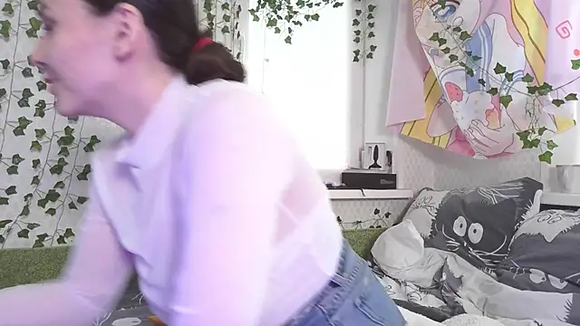 Mila starx online show from 12/12/24, 10:02