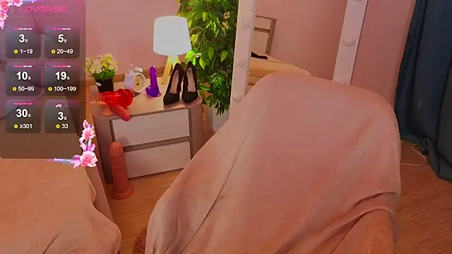 Dark Lola  online show from 02/25/25, 10:26