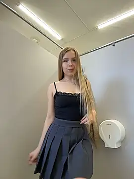 mur girl online show from 06/14/26, 12:29