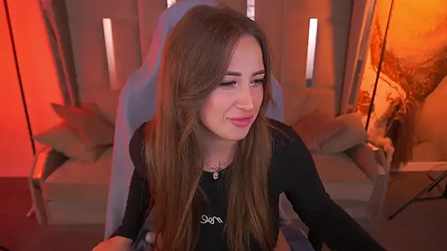 Snapshot of GentleAdellee chatting on 10/03/25, 01:08 GentleAdellee online show from 10/03/25, 01:08