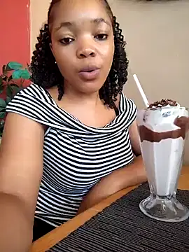 Snapshot of SEXIEST-BADDIE chatting on 01/24/25, 08:44 SEXIEST-BADDIE online show from 01/24/25, 08:44