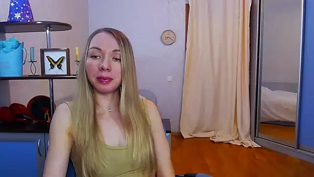 Snapshot of catAlisa chatting on 01/20/25, 10:29 catAlisa online show from 01/20/25, 10:29