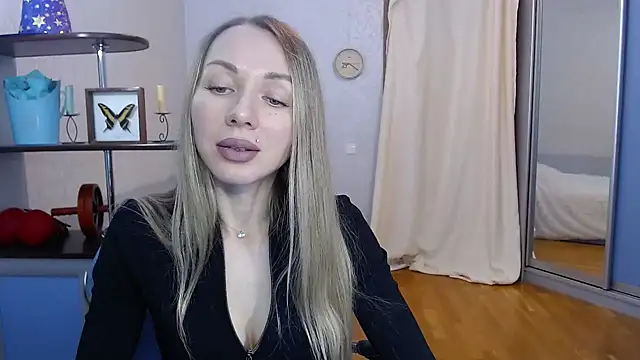 Snapshot of catAlisa chatting on 02/07/25, 10:08 catAlisa online show from 02/07/25, 10:08