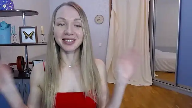 Snapshot of catAlisa chatting on 02/11/25, 10:04 catAlisa online show from 02/11/25, 10:04