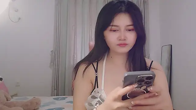 Snapshot of Little-sweet chatting on 03/12/25, 02:30 Little-sweet online show from 03/12/25, 02:30