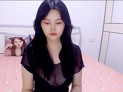 Snapshot of Little-sweet chatting on 09/11/25, 02:28 Little-sweet online show from 09/11/25, 02:28