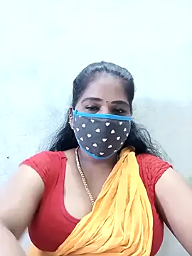 MaaliiiPonuTamil online show from 10/23/25, 01:05